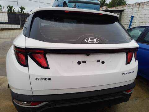 Foto 4ª: Portón Hyundai Tucson KLASS 2WD 150CV 110KW [G4FP] (2023)