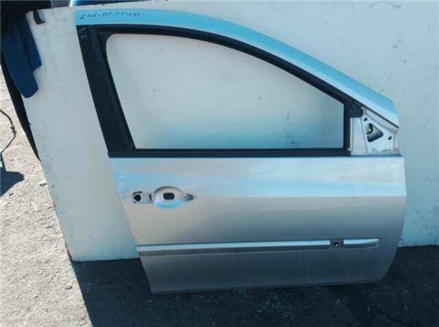 Puerta Delantera Derecha Renault Clio 1.5 EXPRESSION [1.5 LTR. - 50 KW DCI DIESEL]
