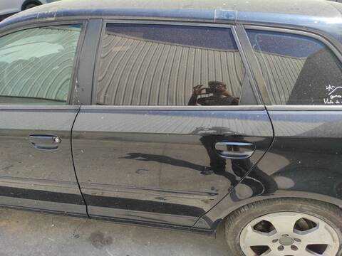 Puerta Trasera Izquierda Audi A3 BKD