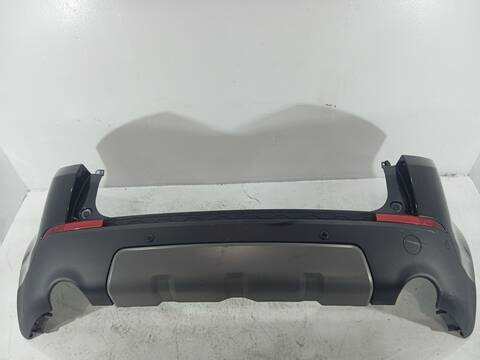 Foto 1ª: Paragolpes Trasero Land Rover Discovery 2.0 D 150CV 110KW [204DTD(AJ20D4)] (2016)