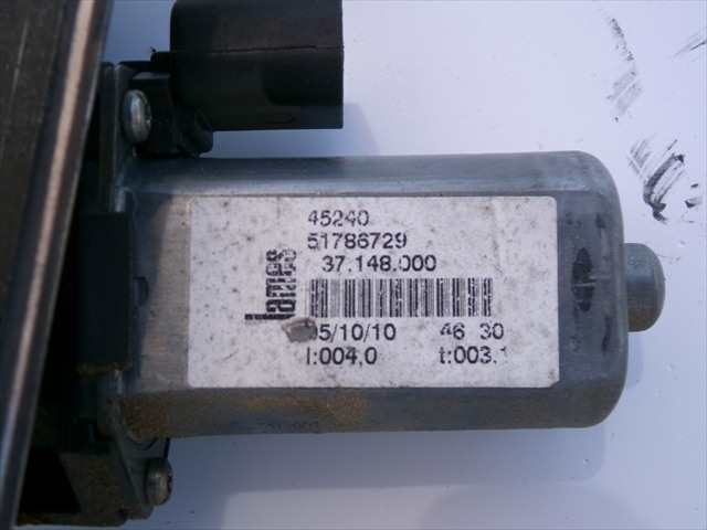 Foto 2ª: Elevalunas Eléctrico Delantero Izquierdo Fiat Punto 1.3 JTD 2006-2012 [199A2000] (2011)