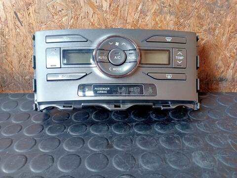 Mando Climatizador Toyota Auris LUNA 1 TD CAT 90CV