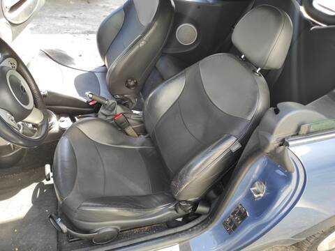 Asiento Delantero Izquierdo Mini Cabrio W11B16A