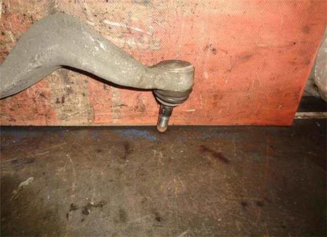 Foto 2ª: Brazo Suspension Delantero Derecho Bmw Serie 1 114 2.0 118D [2.0 LTR. - 105 KW TURBODIESEL CAT] [N47 D20 C]