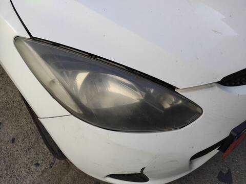 Faro Derecho Mazda 2 ZJ BERLINA