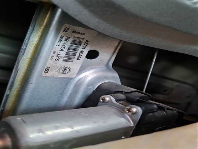 Elevalunas Manual Trasero Izquierdo Nissan Qashqai ACENTA 110CV 81KW