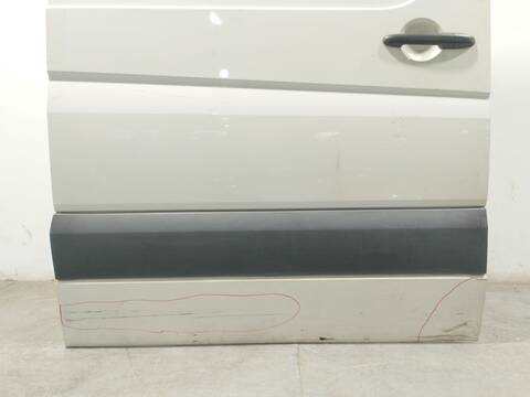 Foto 2ª: Puerta Lateral Corredera Derecha Volkswagen Crafter 2.0 TDI 109CV 80KW FURGONETA [CKTB] (2015)
