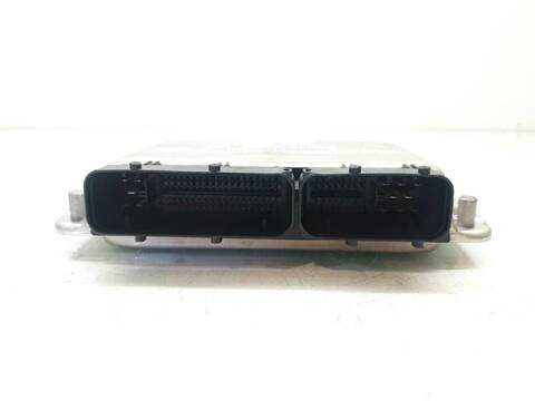Foto 2ª: Centralita Motor ECU Volkswagen Passat HIGHLINE 4MOTION BERLINA 130CV 96KW [AVF] (2004)