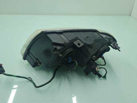 Foto 3ª: Faro Derecho Jeep Grand Cherokee 3.1 TD LIMITED 140CV 103KW [VM73B] (2000)