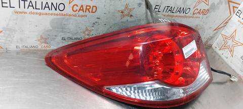 Foto 3ª: Piloto Trasero Izquierdo Chevrolet Cruze LS 141CV 104KW [F18D4] (2013)