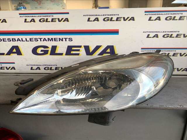 Foto 1ª: Faro Derecho Citroen Xsara 1.6 HDI90CV PICASSO [9HX] (2008)