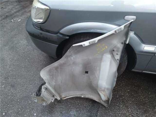 Foto 2ª: Aleta Delantera Derecha Renault Trafic 1.6 L1H1 2.7T [1.6 LTR. - 88 KW DCI DIESEL ENERGY] [R9M 450]