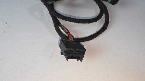 Foto 3ª: Retrovisor Derecho Volkswagen Passat ADVANCE 110CV 81KW (2009)