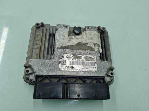 Centralita Motor ECU Volkswagen Scirocco 2.0 TDI 103KW) 140CV