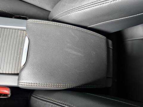 Consola Central Volvo XC 60 MOMENTUM 2WD 181CV 133KW