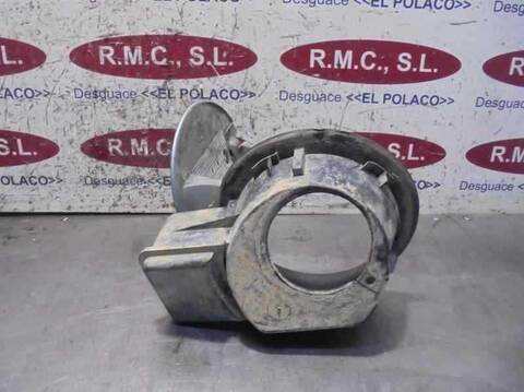 Foto 4ª: Tapa Exterior Combustible Ford Ka BASICO 70CV 51KW [A9B] (2004)