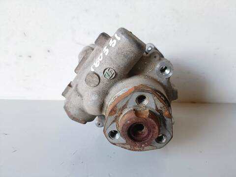 Bomba de Direccion Audi A3 1.8 AMBIENTE 125CV