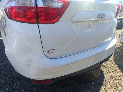 Paragolpes Trasero Ford C Max EDITION 116CV 85KW