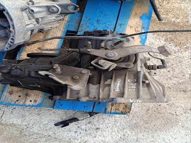 Foto 2ª: Caja Cambios Mercedes Vito 110 D EURO 2 638.174) 98CV 72KW (1996)