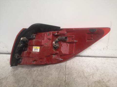 Foto 3ª: Piloto Trasero Izquierdo Kia Sportage D4FD (2013)