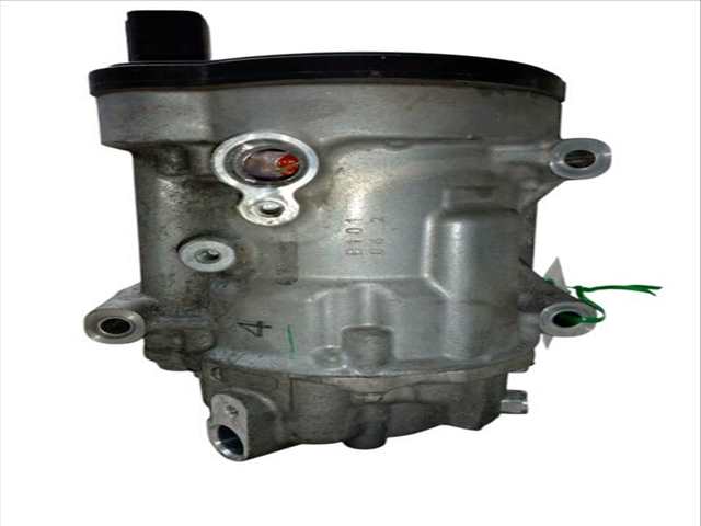 Compresor Aire Acondicionado Toyota Corolla 1.8 HYBRID ZWE211 ZWE219)