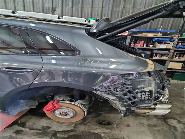 Aleta Trasera Izquierda Porsche Macan GTS 95BBL1) 380CV 280KW