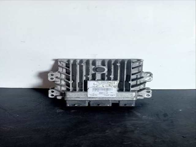 Foto 1ª: Centralita Motor ECU Renault Kangoo DYNAMIQUE ALL ROAD 90CV (2008)