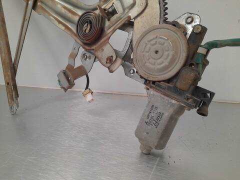 Foto 3ª: Elevalunas Eléctrico Delantero Derecho Mitsubishi Montero 2.5 TD GLS 99CV 73KW [4D56] (2000)