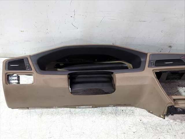 Foto 3ª: Salpicadero Volvo XC 70 D5 AWD 185CV 136KW [D 5244 T4] (2007)