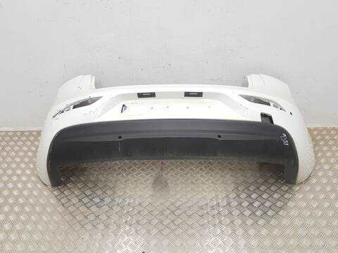 Paragolpes Trasero Volvo V40 MOMENTUM
