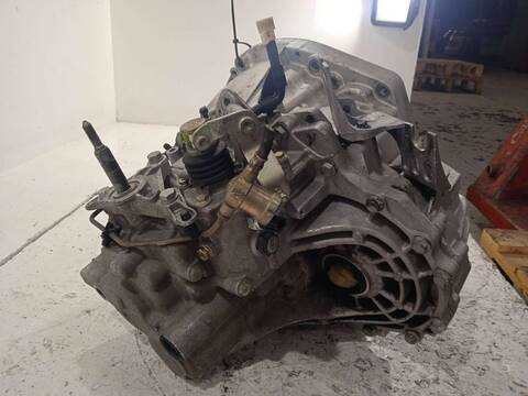 Foto 3ª: Caja Cambios Renault Megane 1.9 DCI DIESEL BERLINA 120CV 88KW II BERLINA 3P [F9Q800] (2004)