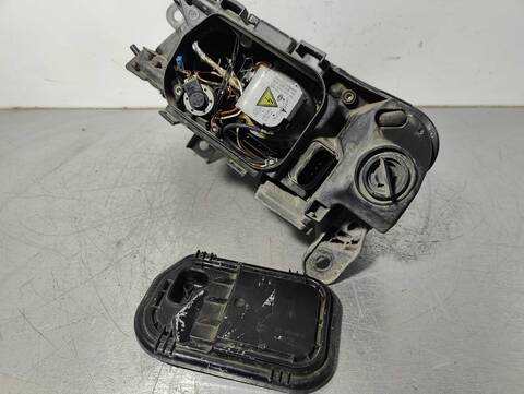 Foto 2ª: Faro Derecho Audi A6 3.0 TDI QUATTRO 165KW) BERLINA 225CV [BMK] (2007)