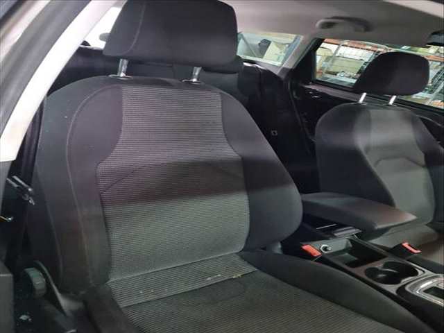 Asiento Delantero Derecho Seat Leon 1.6 TDI 115CV 85KW