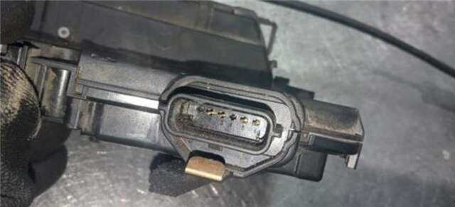 Foto 3ª: Cerradura Puerta Trasera Derecha Renault Clio 1.2 16V [D4F 740]