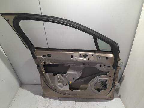 Foto 2ª: Puerta Delantera Izquierda Citroen C5 1.6 16V HDI FAP BERLINA 109CV 80KW [9HZDV6TED4] (2010)