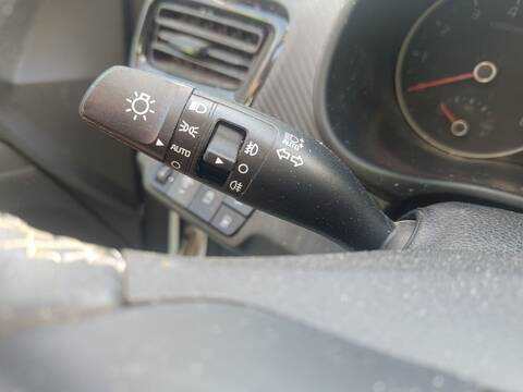 Mando Luces Kia Stonic TECH 101CV 74KW