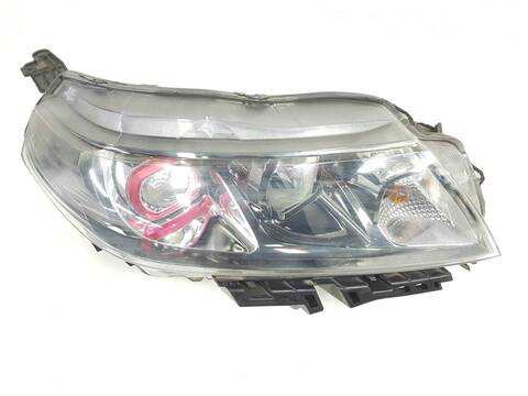 Faro Derecho Suzuki Vitara 1.4 T GLX 4WD