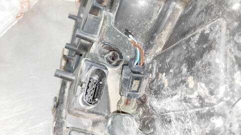 Foto 4ª: Faro Derecho Mercedes Clase ML 350 3.0 CDI V6 265CV 195KW AUT. OM 642 W164) 164.124) [OM642940] (2005)