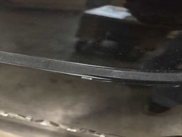 Foto 3ª: Puerta Trasera Derecha Renault Trafic VERSION INDEFINIDA [M9R717 M9R] (2025)