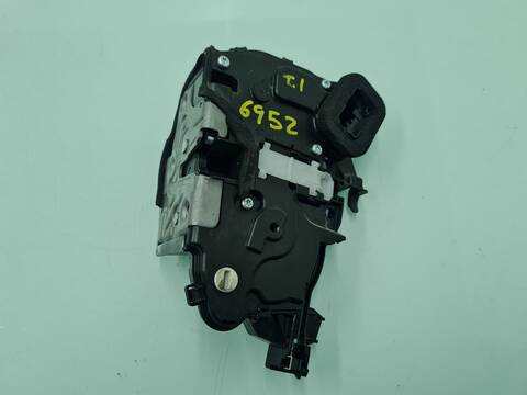 Cerradura Puerta Trasera Izquierda Volkswagen Polo UNITED 95CV 70KW