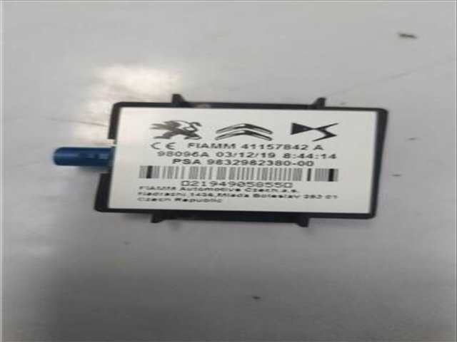 Antena Citroen C5 1.5 BLUEHDI 130 ACYHZJ ACYHZR) AIRCROSS 131CV 96KW