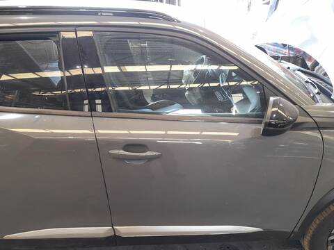Foto 1ª: Puerta Delantera Derecha Peugeot 2008 1.2 PURETECH 130 131CV 96KW [HN05] (2024)