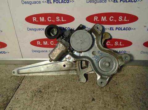 Elevalunas Manual Trasero Derecho Toyota Rav4 2.2 TD CAT 136CV 100KW