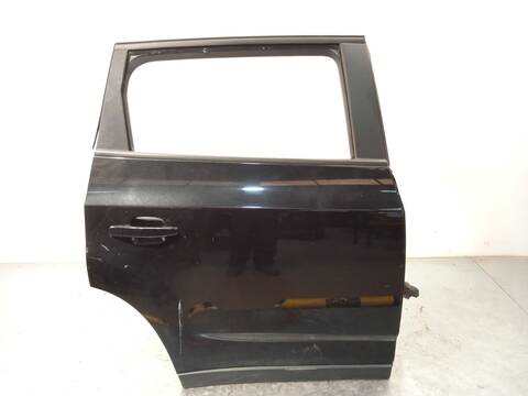 Puerta Trasera Derecha Chevrolet Orlando LT 131CV 96KW