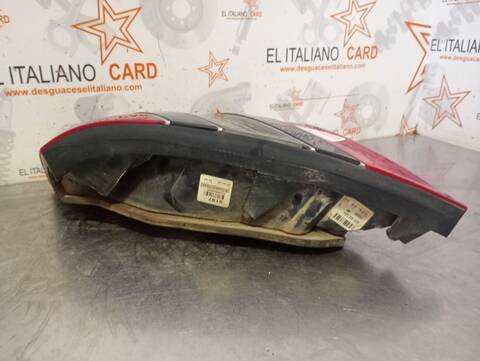 Foto 3ª: Piloto Trasero Derecho Mercedes Clase S 220 500 221.071) BERLINA 388CV 285KW [M273961] (2006)