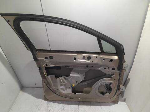Foto 2ª: Puerta Delantera Izquierda Citroen C5 1.6 16V HDI FAP 109CV [9HZDV6TED4] (2008)