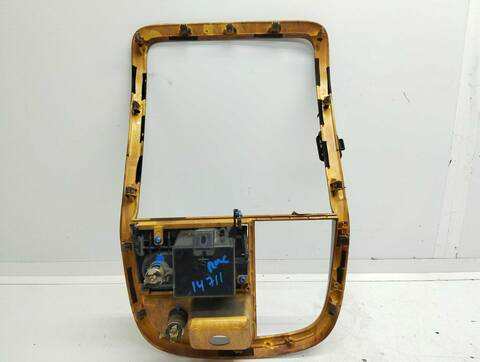 Foto 4ª: Consola Central Kia Carnival 2.9 CRDI LX 144CV 106KW [D/J3] (2006)