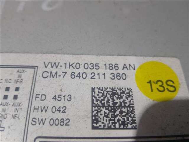 Foto 3ª: Sistema Audio Radio CD Volkswagen Touran 1.6 ADVANCE BLUEMOTION [1.6 LTR. - 77 KW TDI DPF] [CAYC]