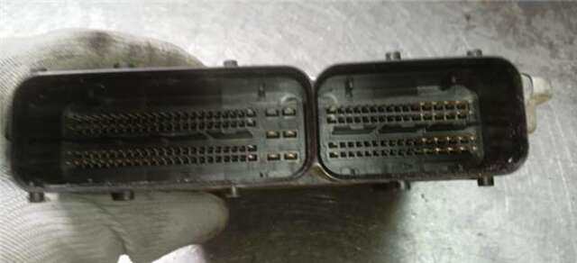 Foto 3ª: Centralita Motor ECU Volkswagen Touareg 2.5 TDI R5 [2.5 LTR. - 128 KW TDI] [BAC]