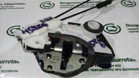 Foto 2ª: Cerradura Puerta Delantera Derecha Toyota Prius 1.8 16V CAT HIBRIDO) 99CV 73KW [2ZR] (2015)